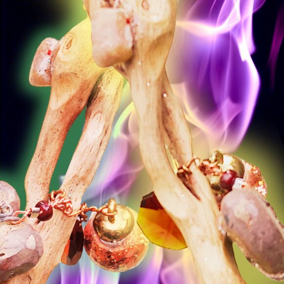 Authentic wooden kris-cross wand - Picture 3 of 3